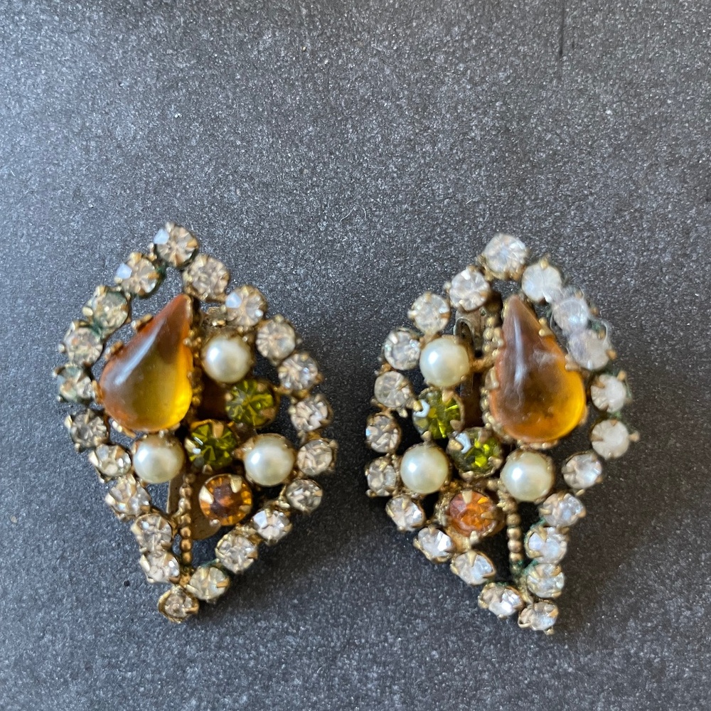 ❤️ VINTAGE STATEMENT RHINESTONE PAISLEY SHAPED EARRINGS